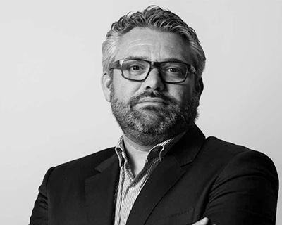 ARNAUD ROBERT